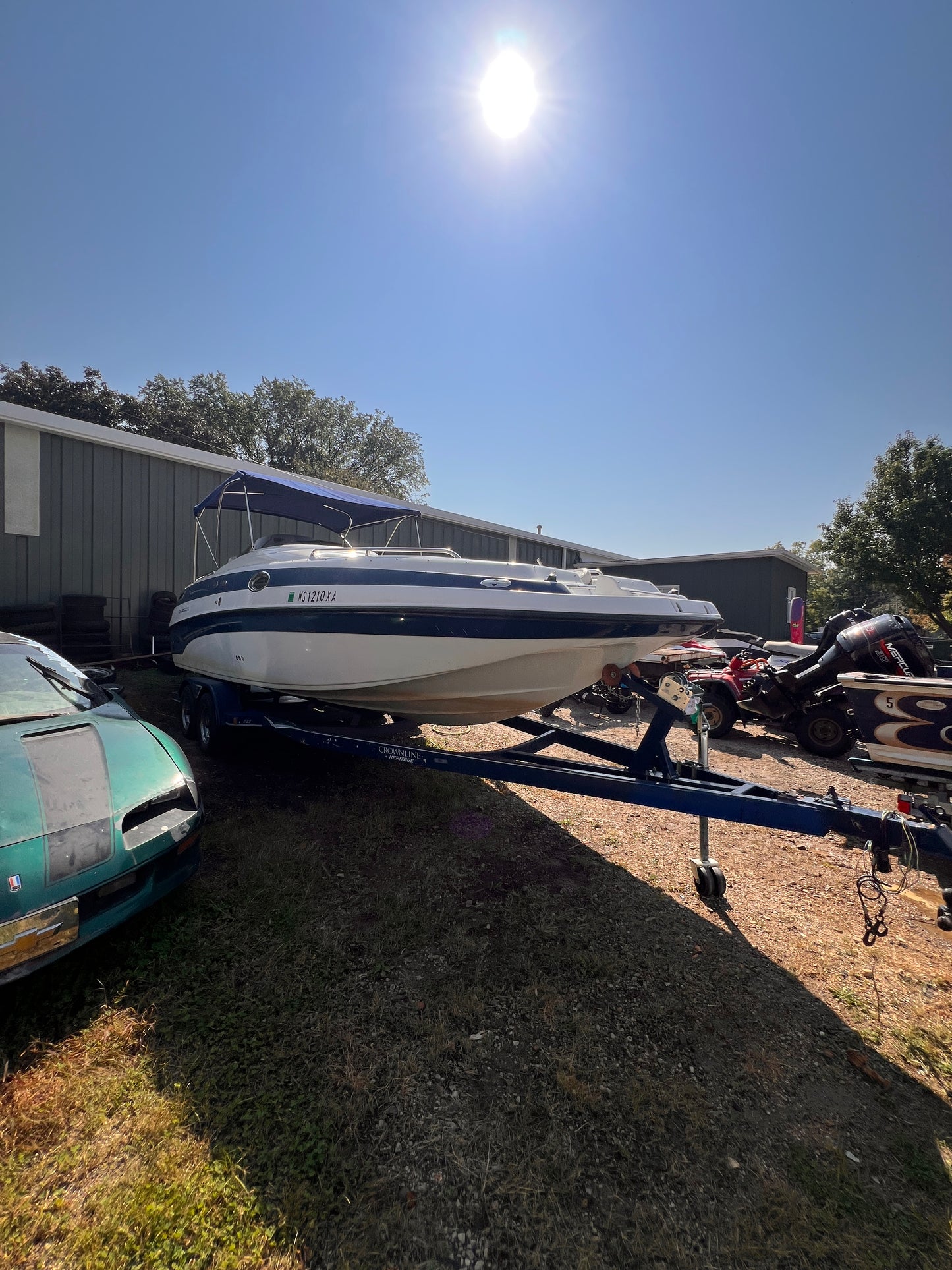 2003 Crownline 238 Deck Boat