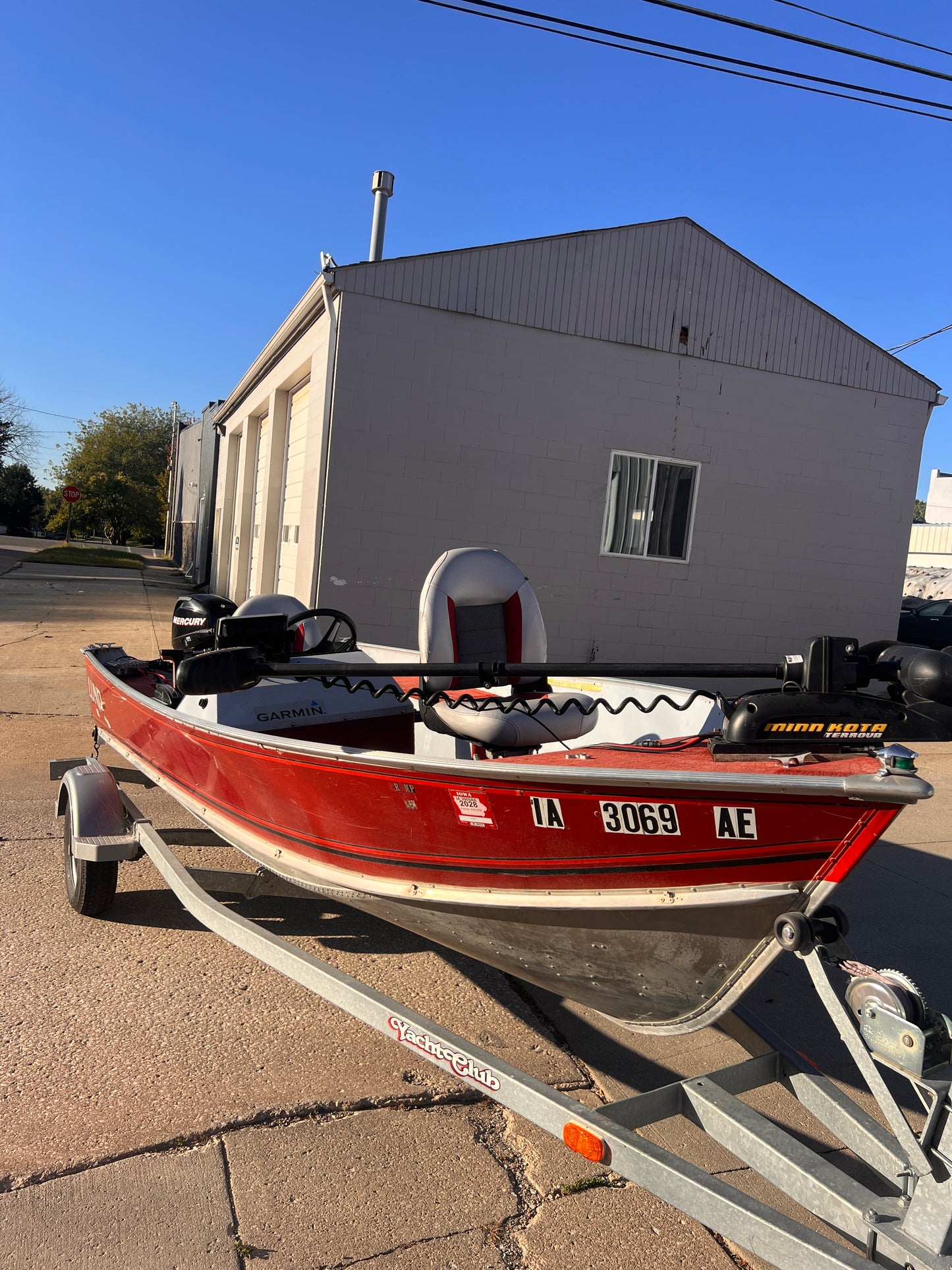 1991 Lund Rebel Pike 16" With Trailer