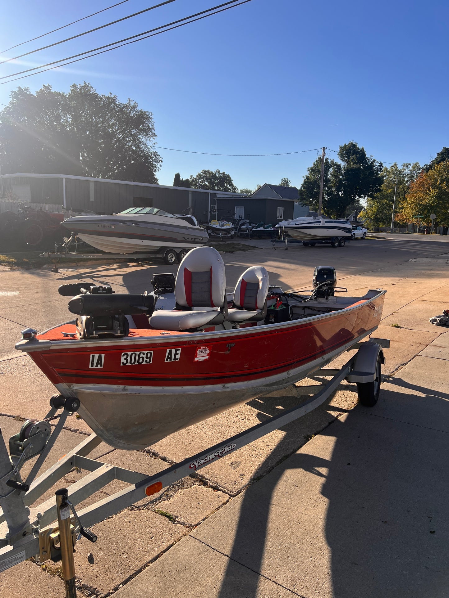 1991 Lund Rebel Pike 16" With Trailer