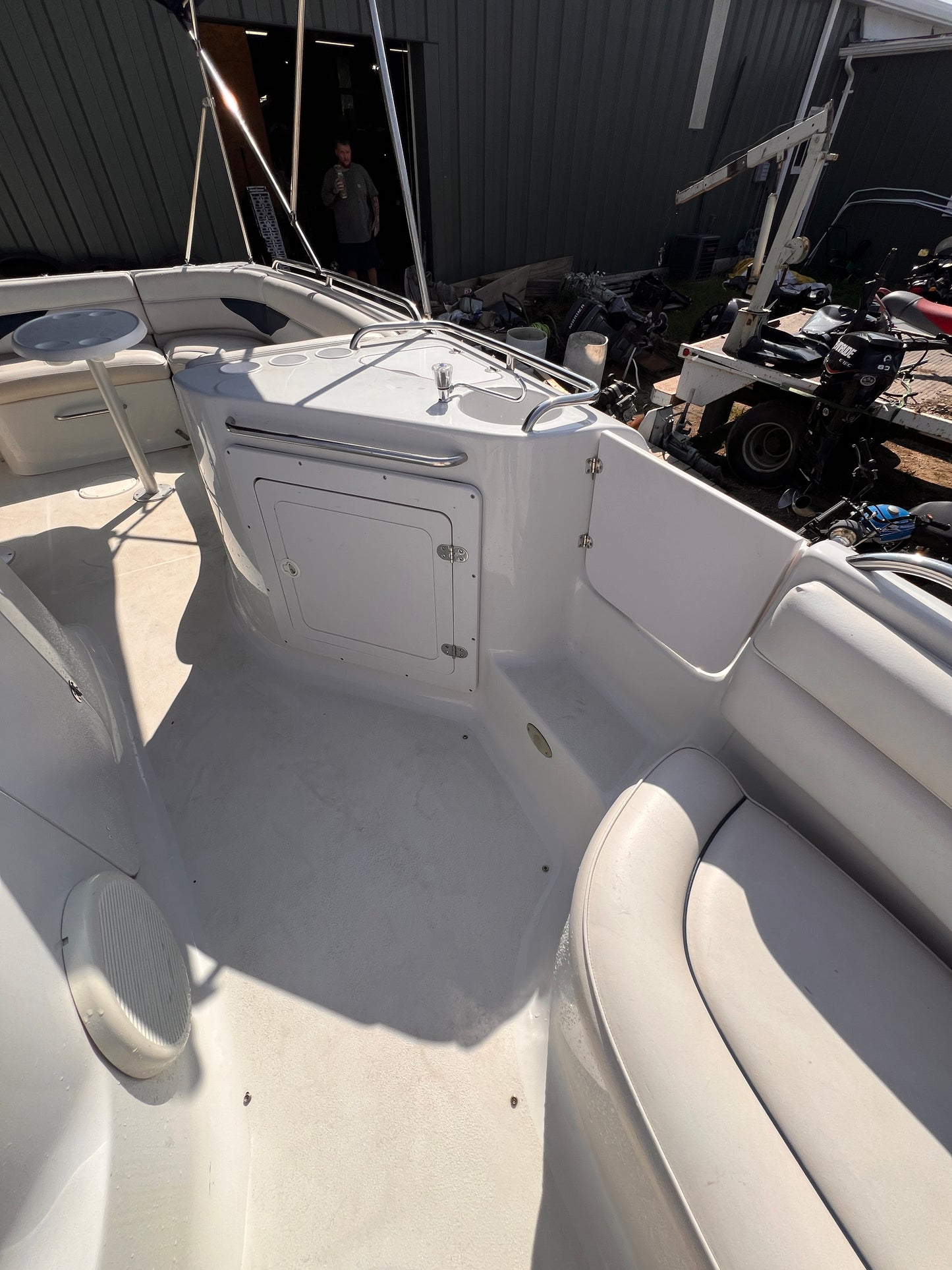 2003 Crownline 238 Deck Boat