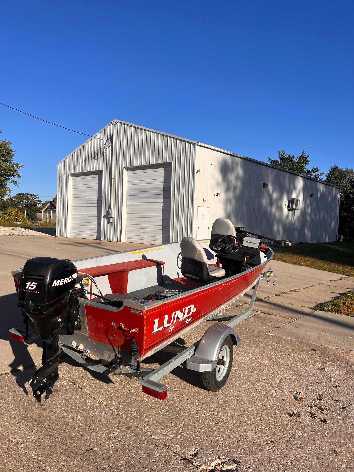 1991 Lund Rebel Pike 16" With Trailer
