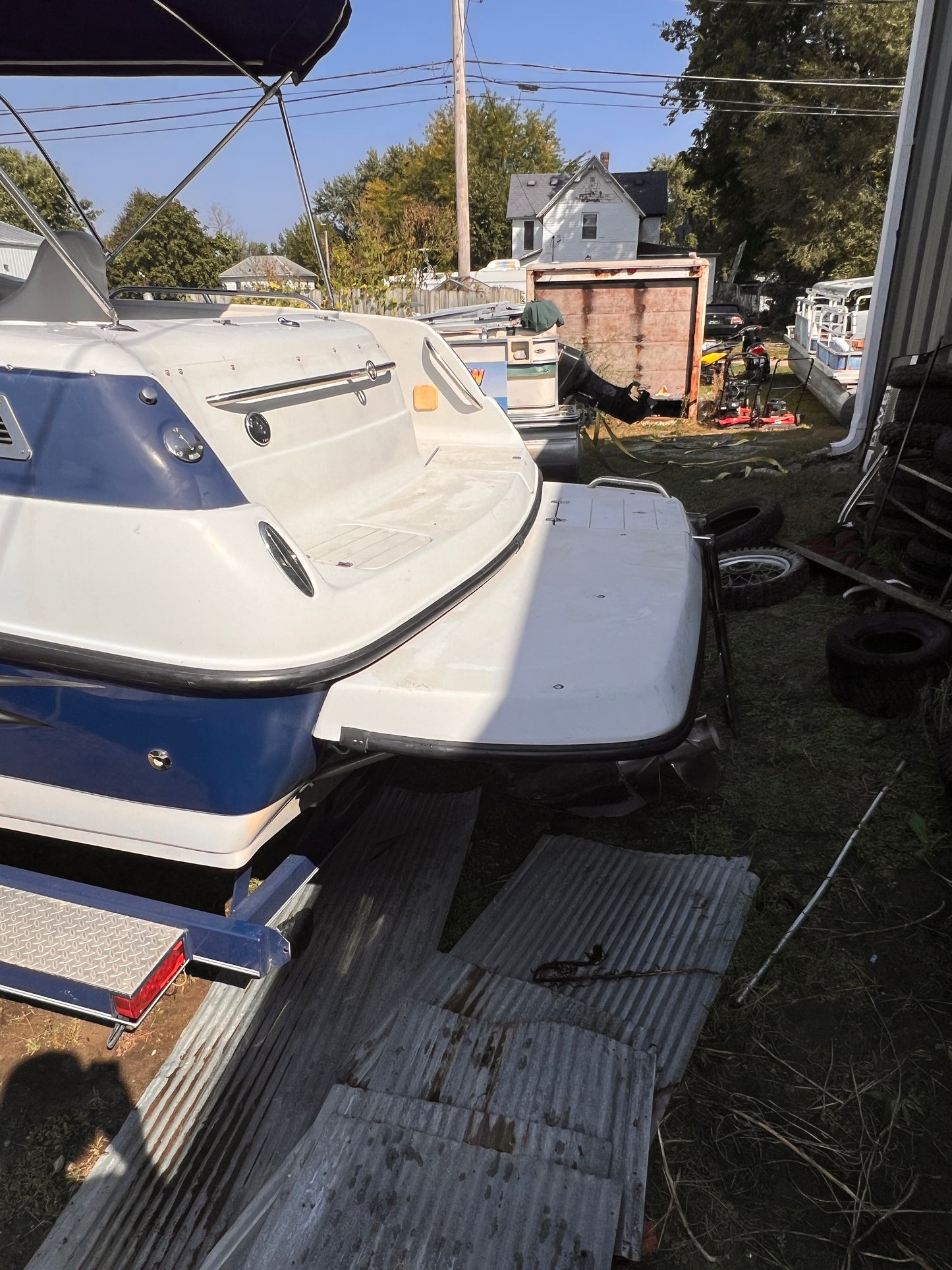 2003 Crownline 238 Deck Boat